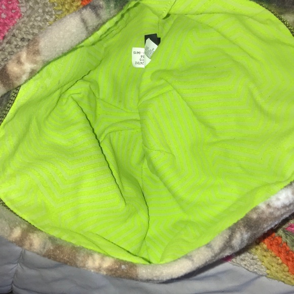 Under armor scent control camo hat - Picture 3 of 5